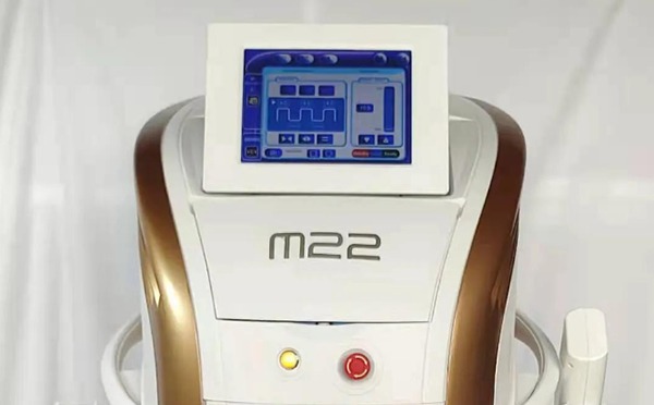 m22美容仪器不出光正常吗